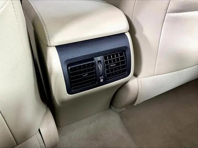 2012 Toyota Camry SE V6