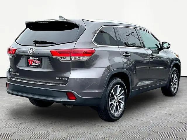 2019 Toyota Highlander XLE