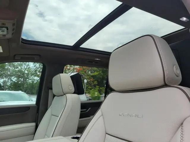 2026 GMC Yukon XL 4WD Denali