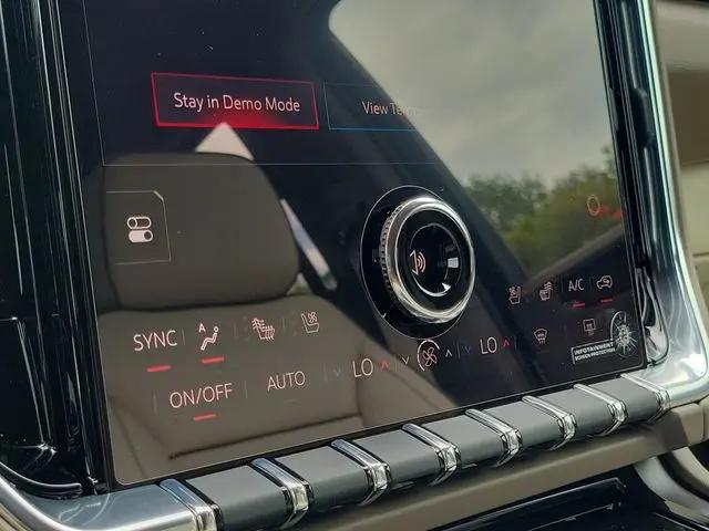 2026 GMC Yukon XL 4WD Denali