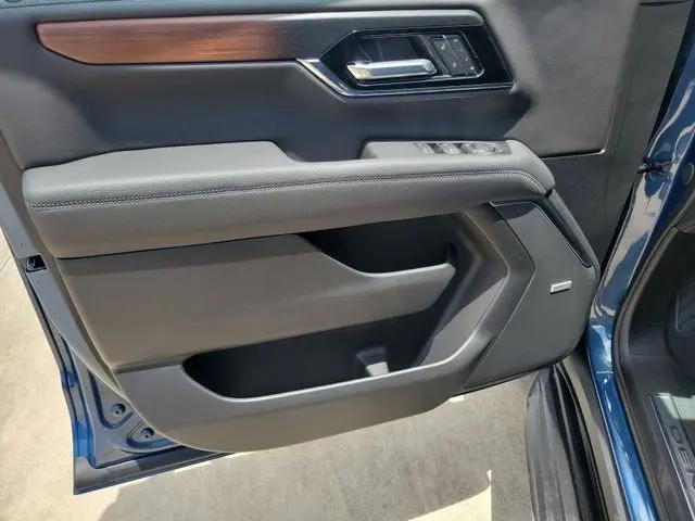 2026 GMC Yukon XL 4WD Denali