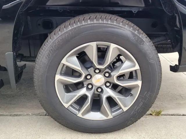 2026 Chevrolet Silverado 1500 2WD Crew Cab Short Bed LT