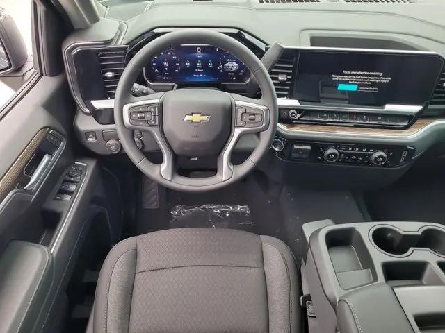 2026 Chevrolet Silverado 1500 2WD Crew Cab Short Bed LT