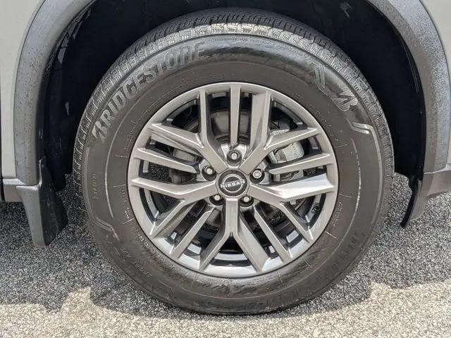 2023 Nissan Rogue S FWD