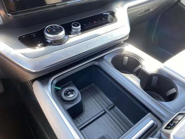 2026 Ford Expedition Max Platinum MAX