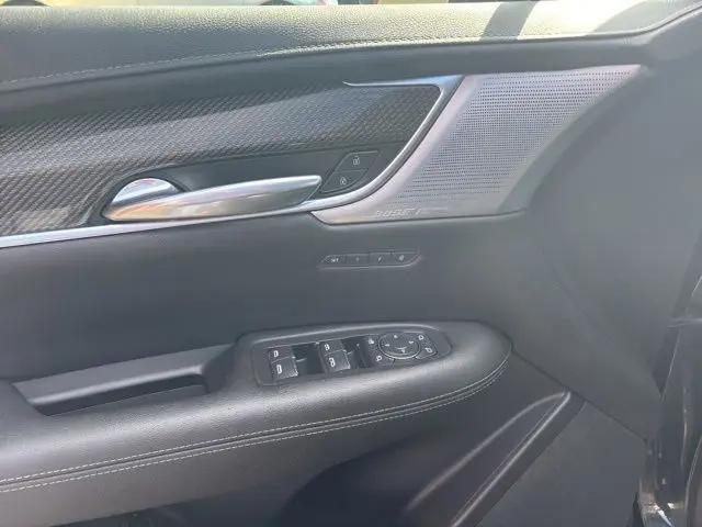 2021 Cadillac XT5 AWD Sport