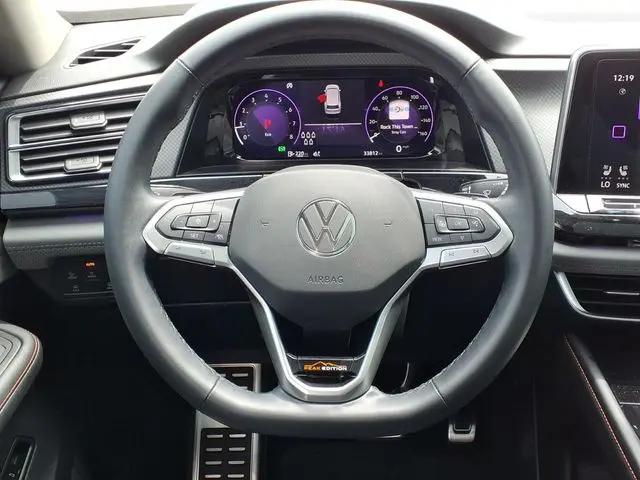 2024 Volkswagen Atlas 2.0T Peak Edition SE w/Technology