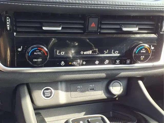 2023 Nissan Rogue SV Intelligent AWD