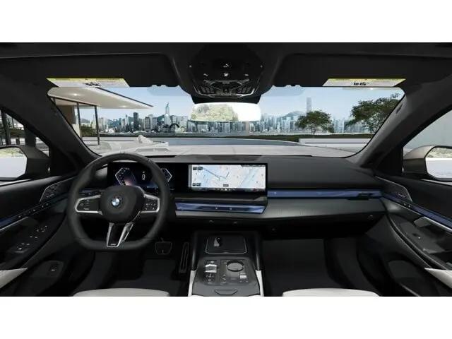 2027 BMW 5 Series 530i