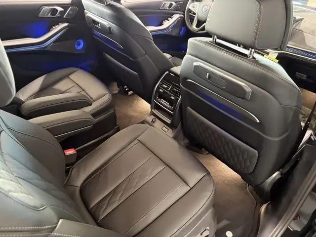 2026 BMW xB ALPINA XB7