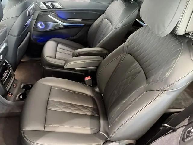 2026 BMW xB ALPINA XB7