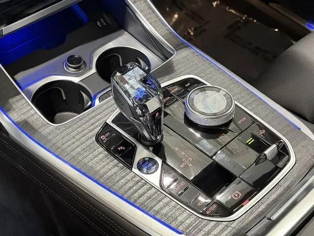 2026 BMW xB ALPINA XB7