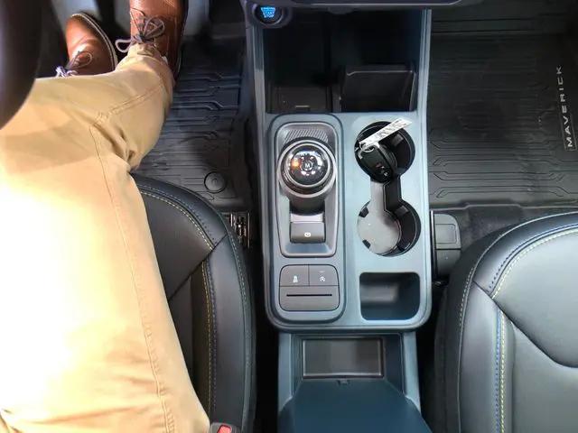 2026 Ford Maverick Lobo Standard