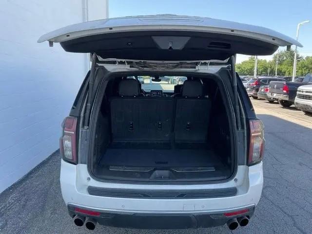 2021 Chevrolet Suburban 4WD High Country