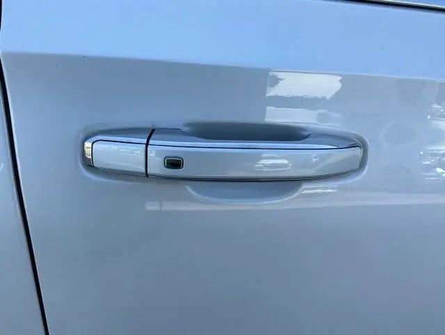 2021 Chevrolet Suburban 4WD High Country