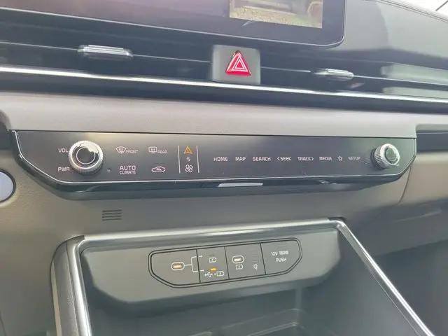 2026 Kia Carnival MPV SX