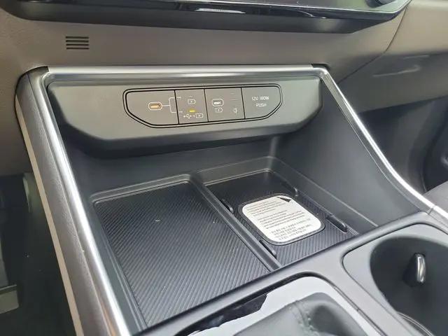 2026 Kia Carnival MPV SX