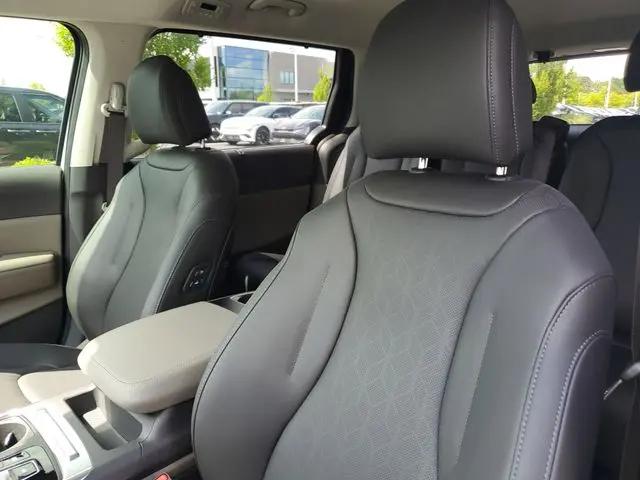 2026 Kia Carnival MPV EX