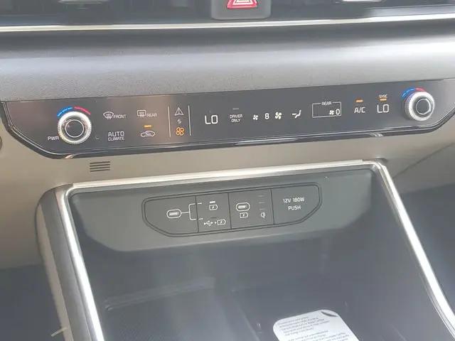 2026 Kia Carnival MPV EX