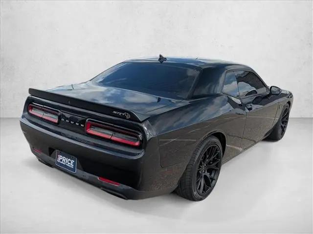 2015 Dodge Challenger SRT Hellcat