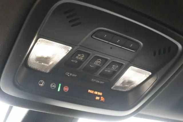 2023 Chevrolet Traverse AWD RS