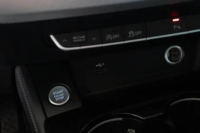 2020 Audi A4 Premium Plus 40 TFSI Front-Wheel Drive S tronic