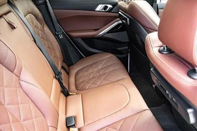 2023 BMW X6 xDrive40i