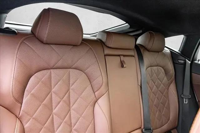 2023 BMW X6 xDrive40i