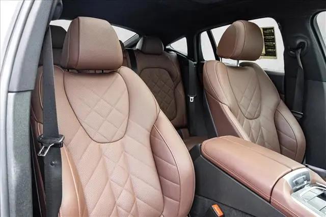 2023 BMW X6 xDrive40i