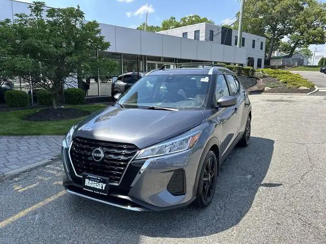 2024 Nissan Kicks SV Xtronic CVT