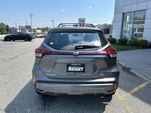 2024 Nissan Kicks SV Xtronic CVT