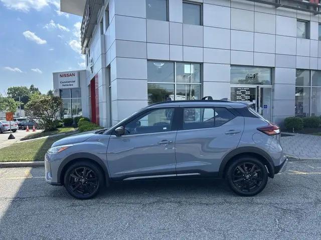 2024 Nissan Kicks SR Xtronic CVT