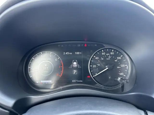 2024 Nissan Kicks SR Xtronic CVT