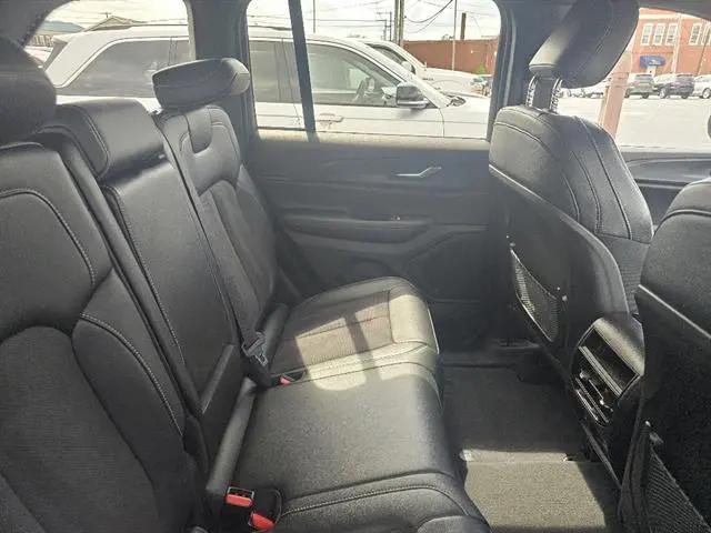 2024 Jeep Grand Cherokee Altitude X 4x4