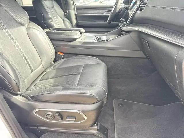 2024 Jeep Wagoneer Series II 4x2