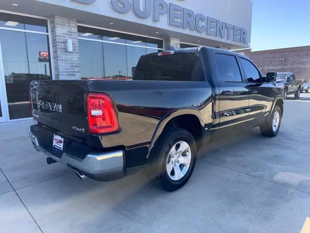 2025 Ram 1500 Big Horn Crew Cab 4x4 5'7" Box