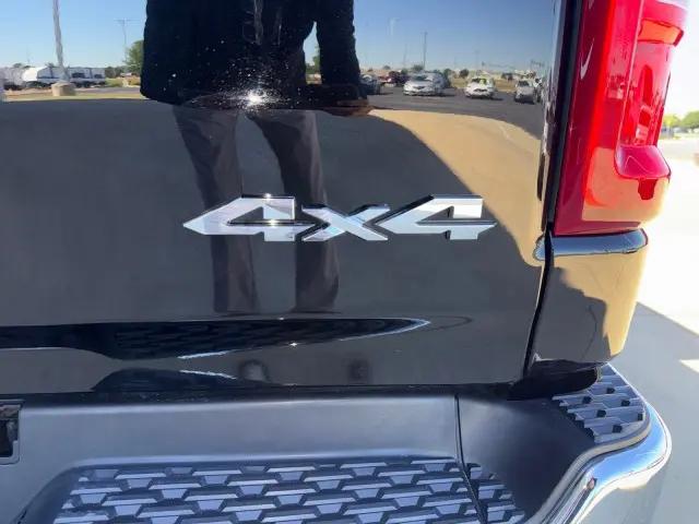 2025 Ram 1500 Big Horn Crew Cab 4x4 5'7" Box