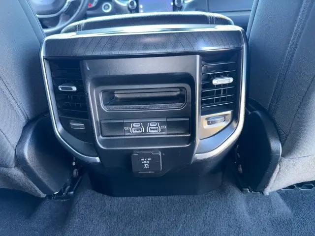 2025 Ram 1500 Big Horn Crew Cab 4x4 5'7" Box