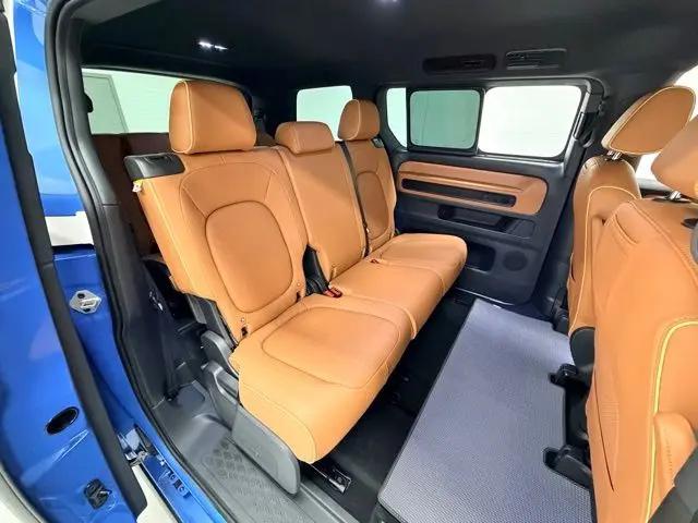 2025 Volkswagen ID. Buzz Pro S