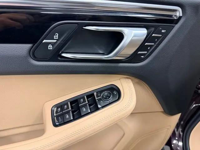 2024 Porsche Macan Macan