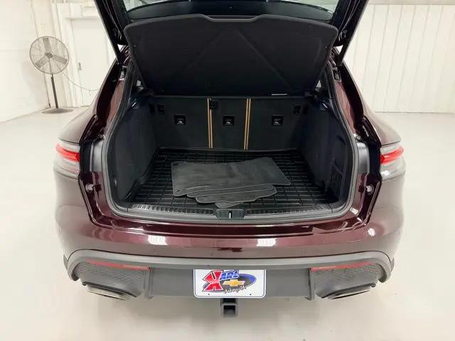 2024 Porsche Macan Macan