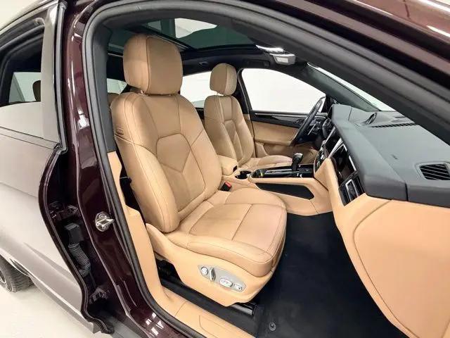 2024 Porsche Macan Macan