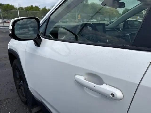 2019 Toyota RAV4 Hybrid XLE
