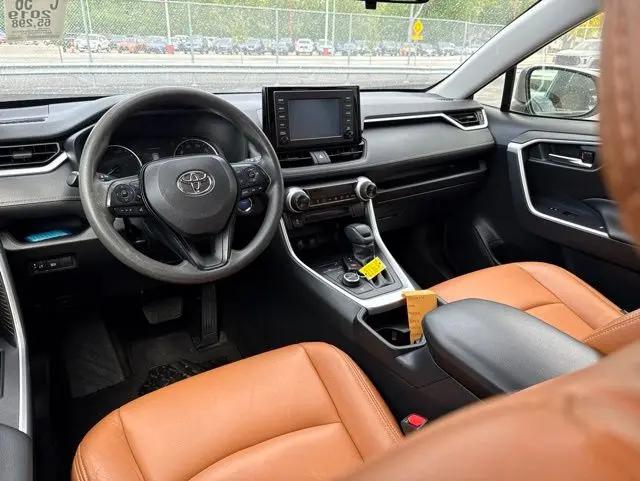 2019 Toyota RAV4 Hybrid XLE