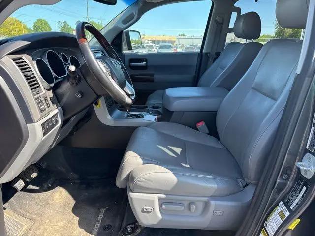 2014 Toyota Sequoia Platinum 5.7L V8