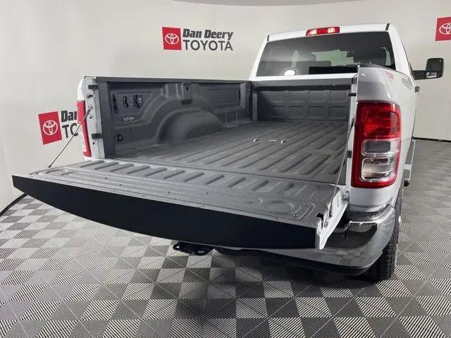 2024 Ram 2500 Tradesman Crew Cab 4x4 8' Box