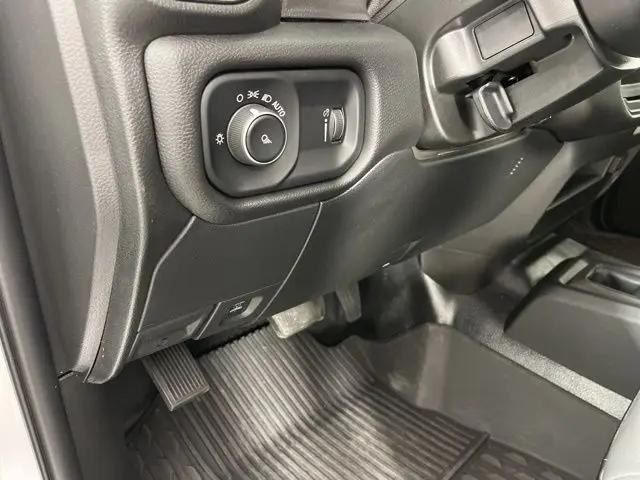 2024 Ram 2500 Tradesman Crew Cab 4x4 8' Box