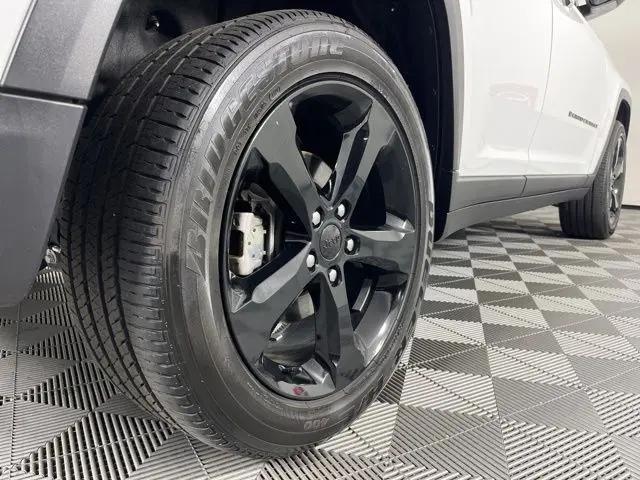 2024 Jeep Grand Cherokee Altitude 4x4