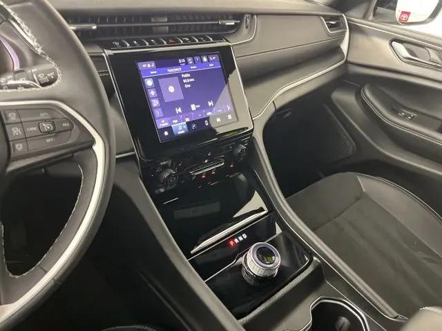 2024 Jeep Grand Cherokee Altitude 4x4