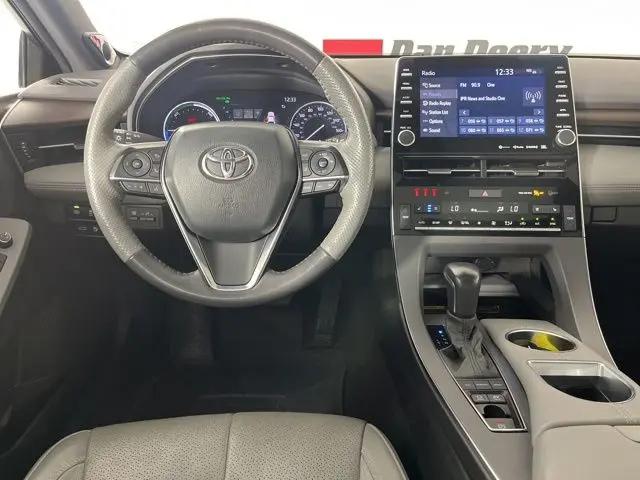 2022 Toyota Avalon Limited Hybrid